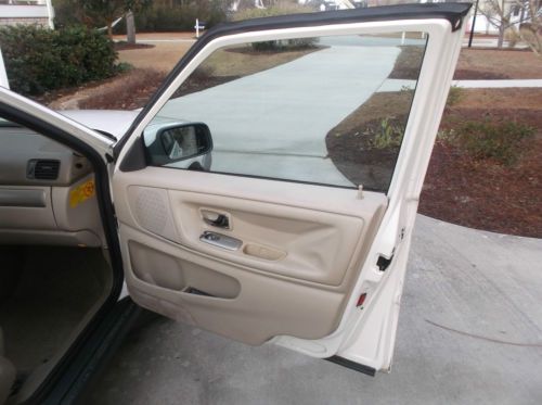 1999 Volvo XC70 Wagon V70, image 15