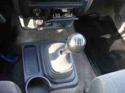 XE ABS Brakes Air Conditioning Anti-Brake System: 4-Wheel ABS Deep Tinted Glass, image 10