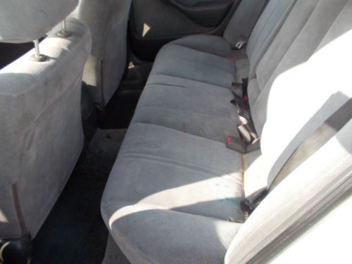 1995 Toyota Camry, NO RESERVE, image 4