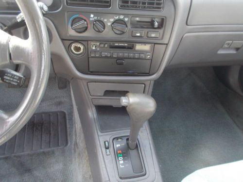 1995 Toyota Camry, NO RESERVE, image 6