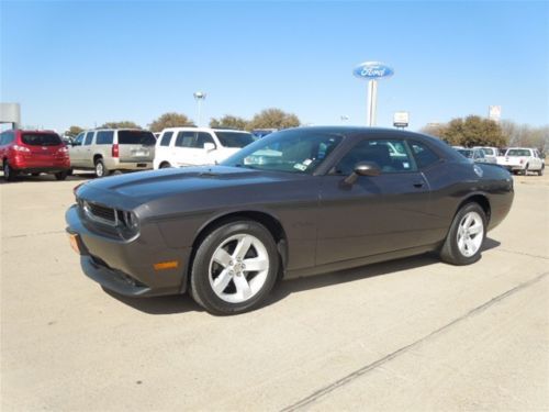 Coupe 3.6l 2 doors v6 dohc 305 hp aluminum wheels ipod mp3 satellite radio