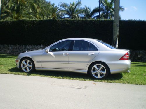 2005 mercedes benz c 230 sports sedan excellent condition and just serviced.