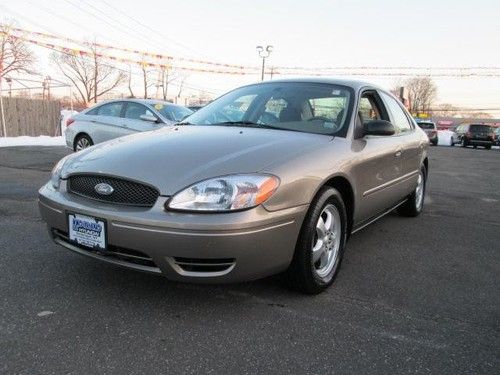 2006 ford taurus 4dsd