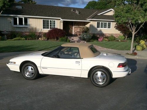 1990 buick reatta convertible 2-door; shows like new!!