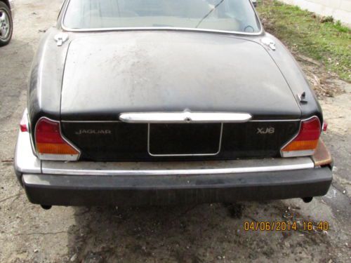 1982 Jaguar XJ 6, US $1,750.00, image 2