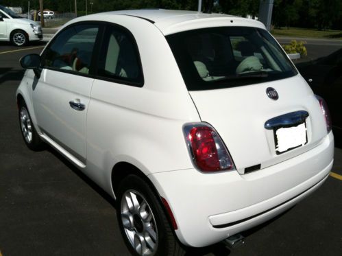 2012 fiat 500 pop hatchback 2-door 1.4l