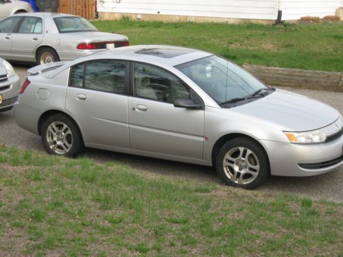 2004 saturn ion 2 coupe 4-door 2.2l