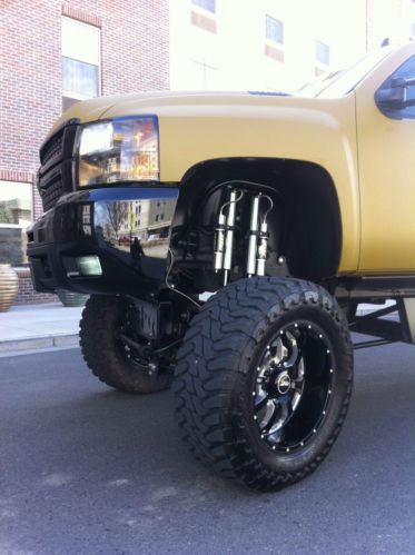 16" Lifted Chevrolet 2500HD LTZ, US $37,000.00, image 8