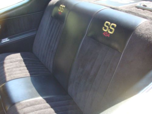 ABSOLUTLY BEAUTIFUL SHOW WINNING 1971 CHEVY CHEVELLE, US $42,000.00, image 9