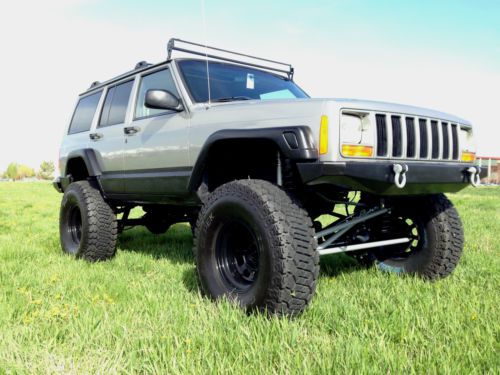 Lifted 2000 jeep cherokee xj sport utility 4-door 4.0l i6 4x4 rock crawler clean