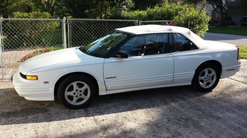 Classic 1993 cutlass supreme convertible good shape and ready drive no reserve!