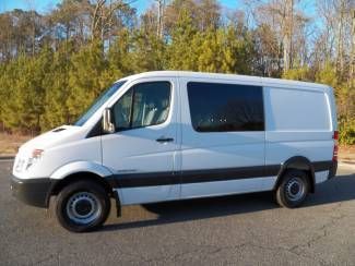 Dodge : 2007 sprinter 2500 hc crew 144" wb turbo diesel cargo w/ ramp 1-owner