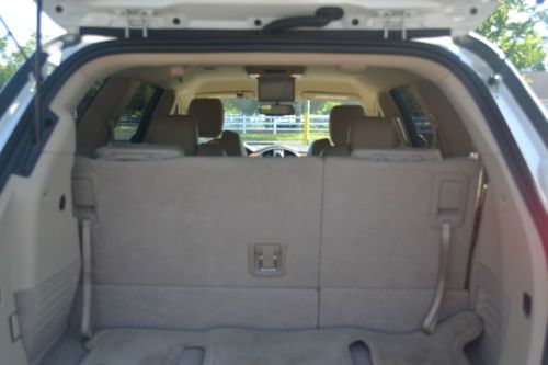 Pearl white Buick Enclave w/Tan interior.  3rd row seating, Rear DVD ent., US $19,500.00, image 6