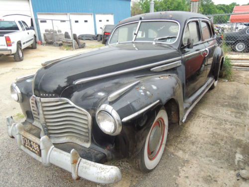 1941 buick roadmaster, 4-door sedan, black, clear sc title,straight 8, 3 speed