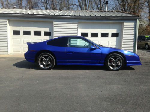 1986 pontiac fiero gt coupe 2-door 2.8l