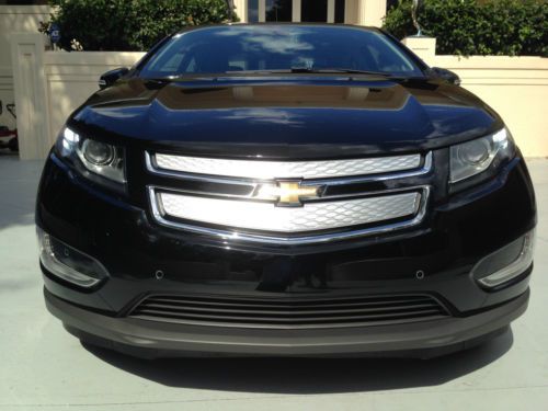 2014 chevrolet volt premium hatchback 4-door 1.4l