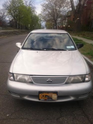 1999 nissan sentra gxe sedan 4-door 1.6l