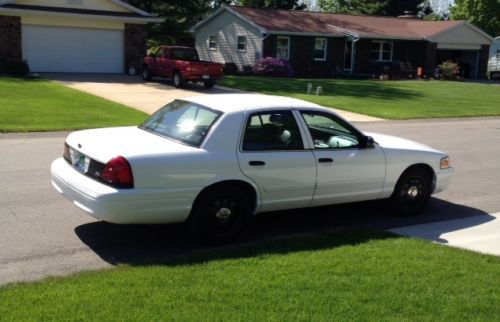 2009 Ford Crown Victoria Police Interceptor NO Reserve!!, image 5