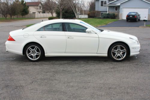 2006 mercedes-bens cls500 amg package runs great must sell  4- doors 5.0l engine