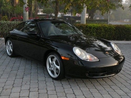 01 911 carrera 4 coupe tiptronic automatic design &amp; technic pkg heated seats