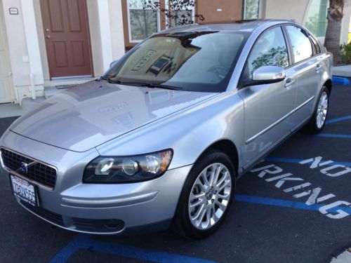 2007 volvo s40 t5 awd 6-speed manual transmission