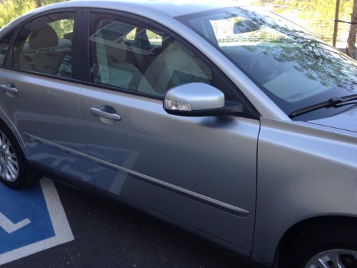 2007 Volvo S40 T5 AWD 6-Speed Manual Transmission, image 5