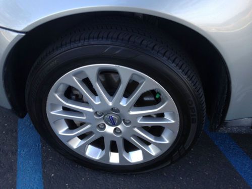 2007 Volvo S40 T5 AWD 6-Speed Manual Transmission, image 9