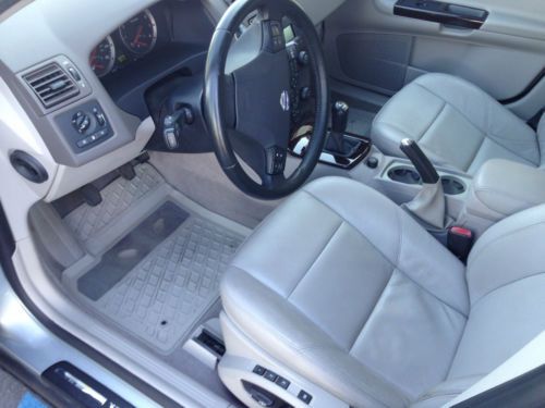 2007 Volvo S40 T5 AWD 6-Speed Manual Transmission, image 11