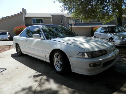 White 1991 acura integra ls hatchback 5 speed b16 swap lots of aftermarket parts