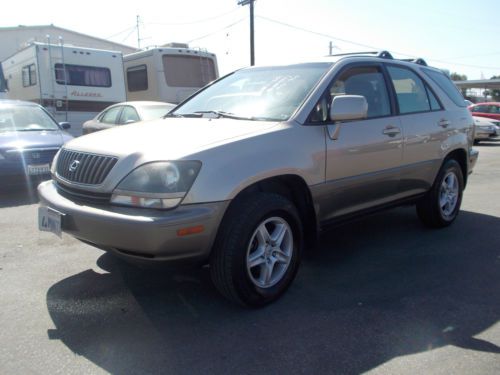 2000 lexus rx300, no reserve