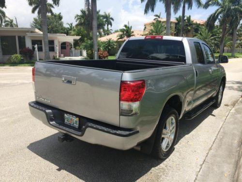 2010 TOYOTA TUNDRA DOUBLE CAB CUSTOMIZED ACCIDENT-FREE NON-SMOKER NO RESERVE, image 8