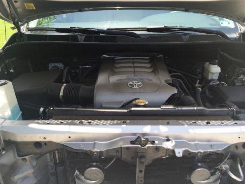 2010 TOYOTA TUNDRA DOUBLE CAB CUSTOMIZED ACCIDENT-FREE NON-SMOKER NO RESERVE, image 13