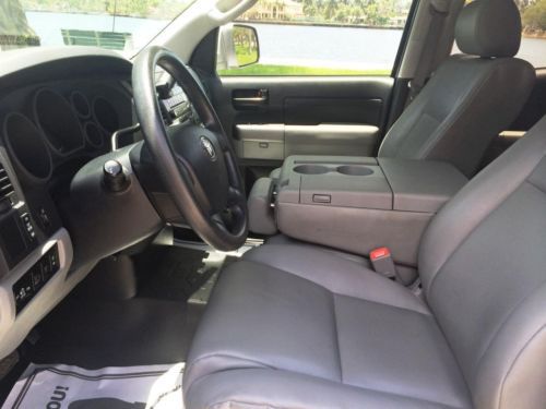 2010 TOYOTA TUNDRA DOUBLE CAB CUSTOMIZED ACCIDENT-FREE NON-SMOKER NO RESERVE, image 17