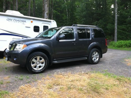 2012 nissan pathfinder sv sport utility 4-door 4.0l