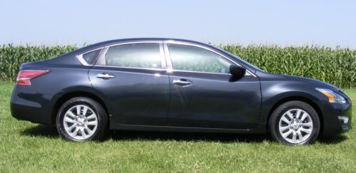2014 Nissan Altima S Sedan 4-Door 2.5L NO RESERVE!!, image 5
