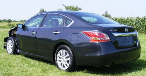 2014 Nissan Altima S Sedan 4-Door 2.5L NO RESERVE!!, image 7
