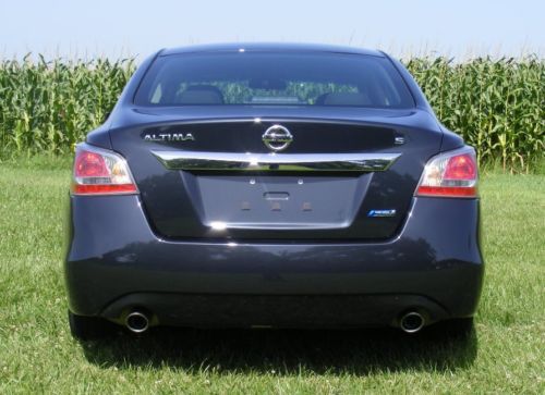 2014 Nissan Altima S Sedan 4-Door 2.5L NO RESERVE!!, image 8