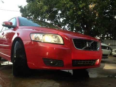 2010 volvo v50 2.4i wagon 4-door 2.4l