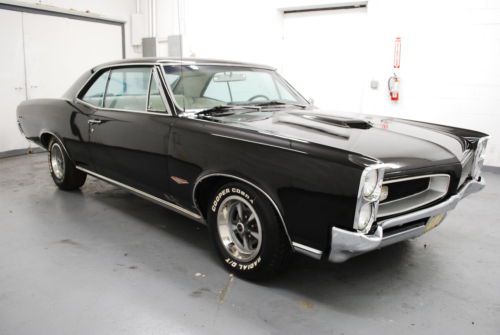 1966 pontiac gto 242 car black 400 auto buckets power disc pwr str console nice