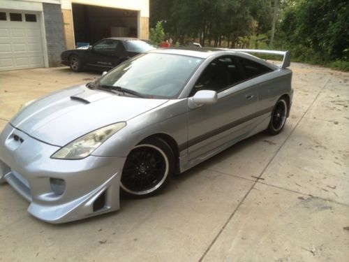 2003 toyota celica gts hatchback 2-door 1.8l