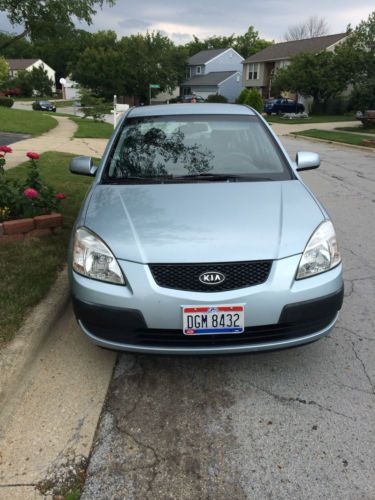 Fantastic 2006 kia rio. low miles! great condition!