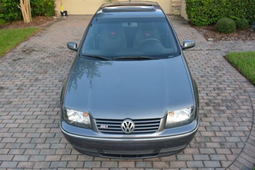 2004 Gray Volkswagen Jetta GLI Sedan 4-Door 1.8L Black Interior Recaro Seats, image 2