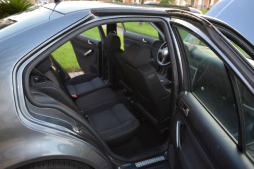 2004 Gray Volkswagen Jetta GLI Sedan 4-Door 1.8L Black Interior Recaro Seats, image 14