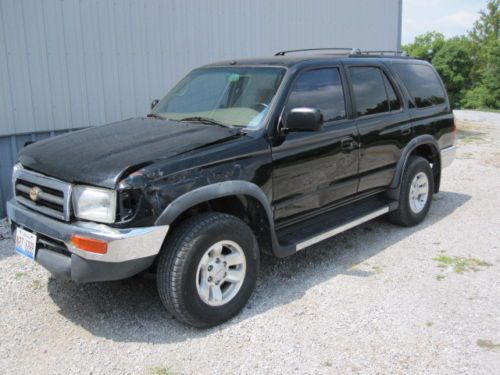 1997 toyota 4runner sr5 4-door 3.4l v6 rwd damaged