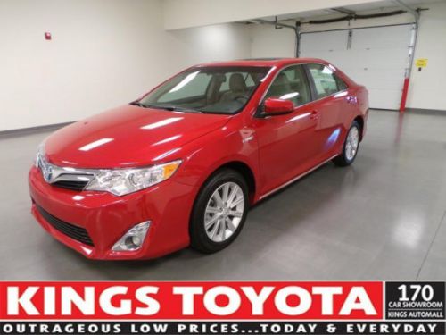 2014 toyota camry hybrid xle