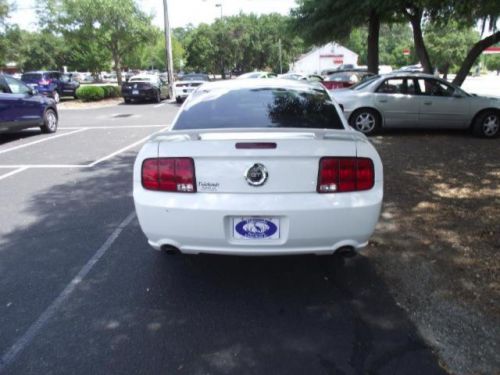 2005 ford mustang gt