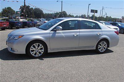 2011 toyota avalon moonroof back-up camera heated seats best price must see!