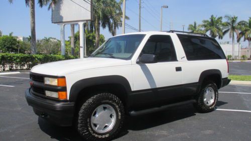 Chevy tahoe ls sport 2 doors 4x4 super clean florida truck must see