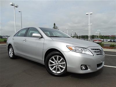 4dr sdn i4 auto xle low miles sedan automatic gasoline 2.5l 4-cyl silver