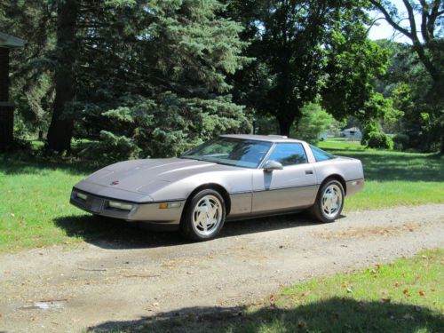 1988 corvette coupe